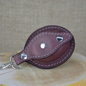 Kožená mincovka oválná skladem